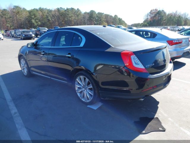 Lincoln MKS Ecoboost Image 11