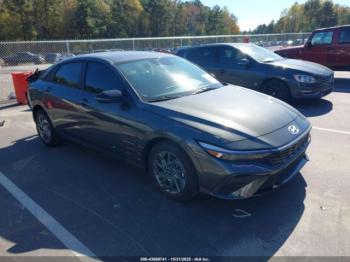  Salvage Hyundai ELANTRA