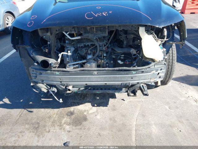 GMC Acadia Denali Image 14