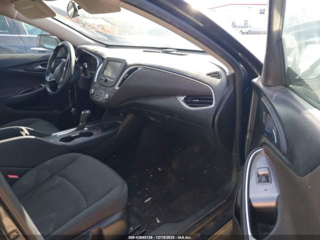 Chevrolet Malibu 1lt Image 9