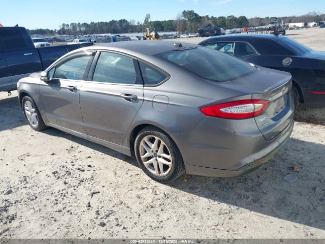 Ford Fusion Se Image 5