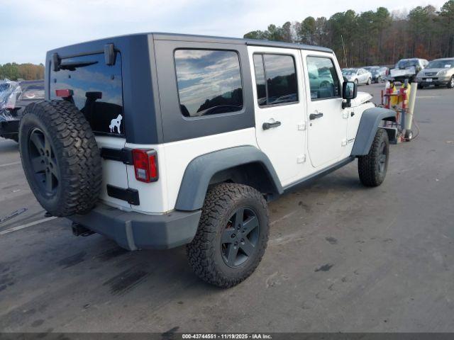 Jeep Wrangler Rubicon Image 5