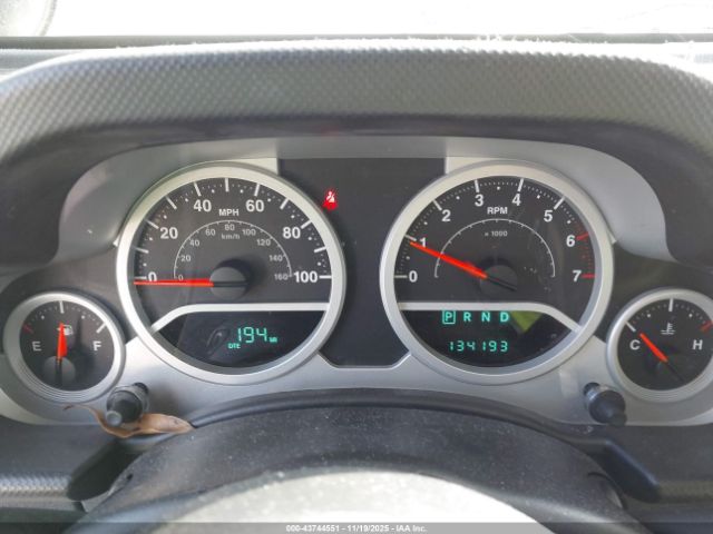 Jeep Wrangler Rubicon Image 9