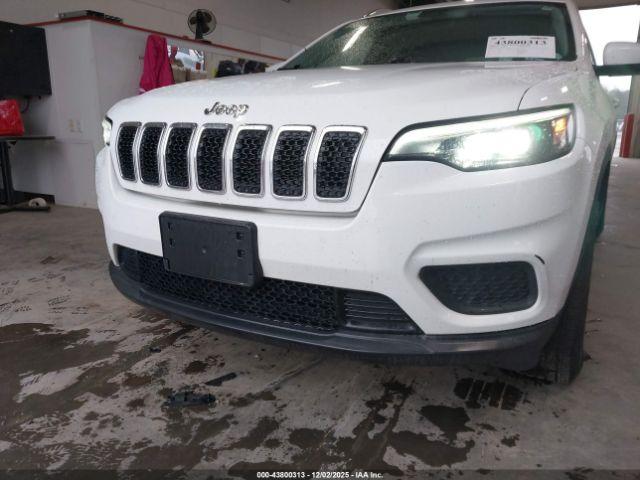 Jeep Cherokee Latitude 4x4 Image 5