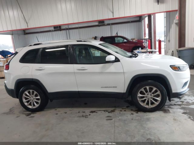 Jeep Cherokee Latitude 4x4 Image 9
