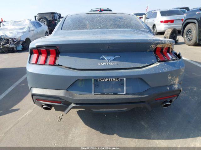 Ford Mustang Ecoboost Fastback Image 12