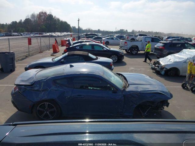 Ford Mustang Ecoboost Fastback Image 16