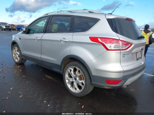 Ford Escape Titanium Image 4