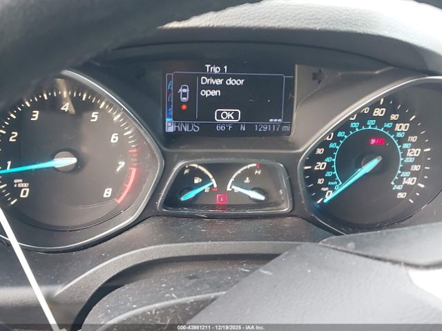 Ford Escape Titanium Image 9