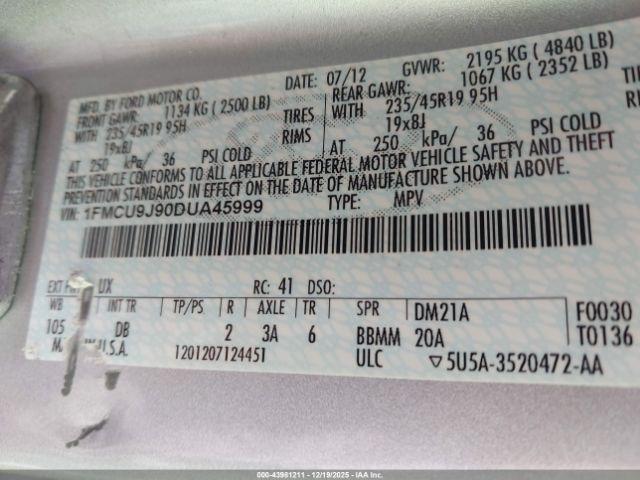 Ford Escape Titanium Image 7