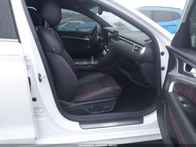 Genesis G70 3.3t Rwd Image 9