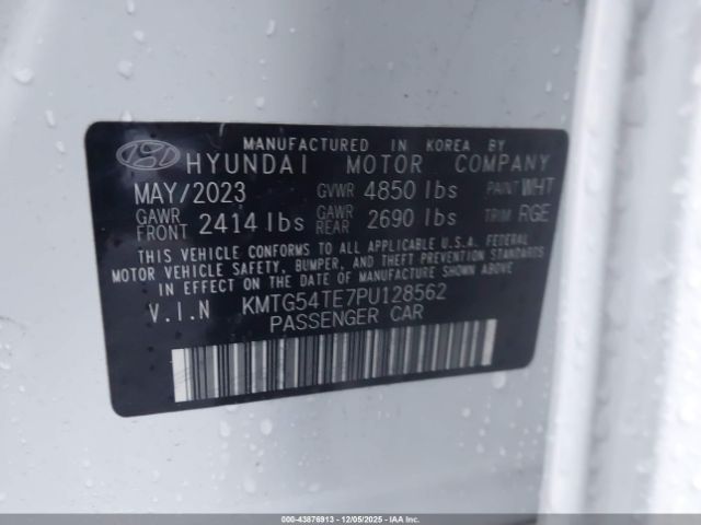 Genesis G70 3.3t Rwd Image 8