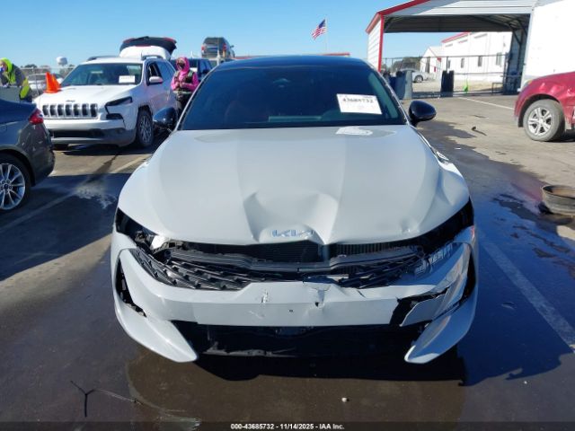 Kia K5 Gt-line Image 8