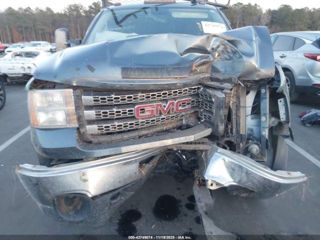 GMC Sierra 2500 Sle Image 2