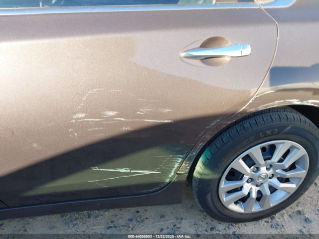 Nissan Altima Image 3