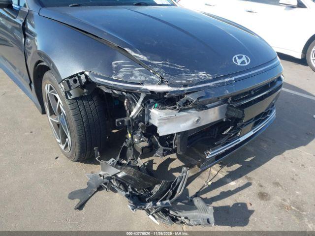 Hyundai SONATA Sel Image 2