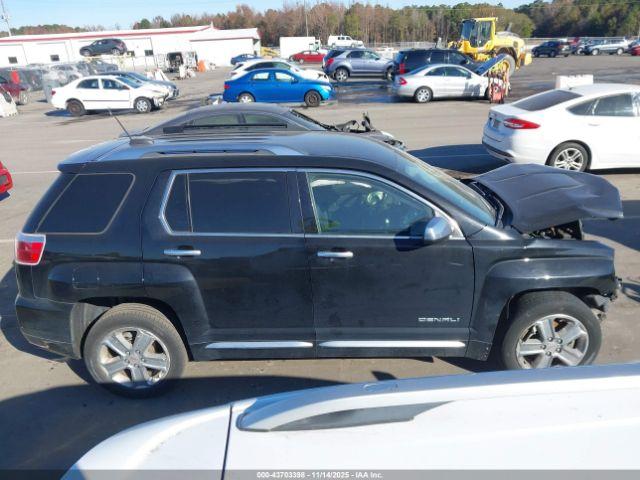 GMC Terrain Denali Image 12