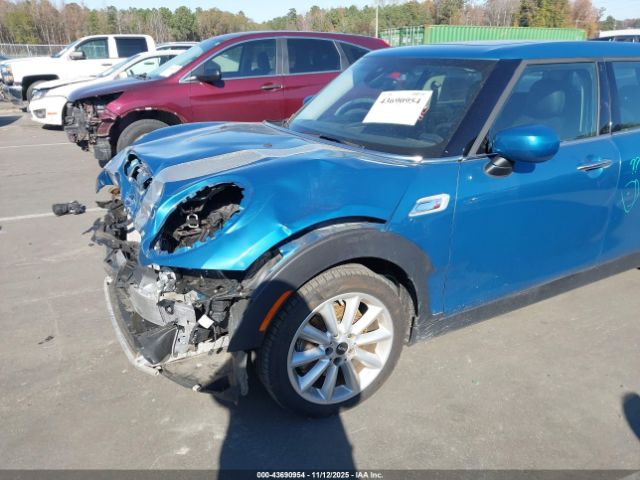MINI Clubman Cooper S Image 11