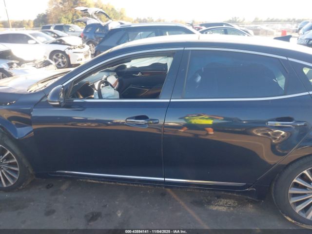 Kia Cadenza Technology Image 3