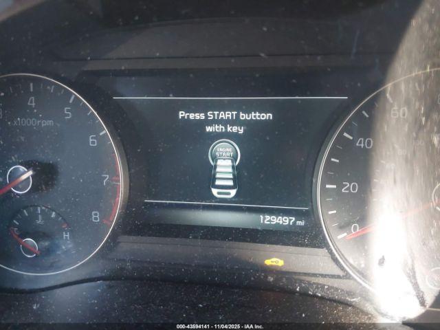 Kia Cadenza Technology Image 13