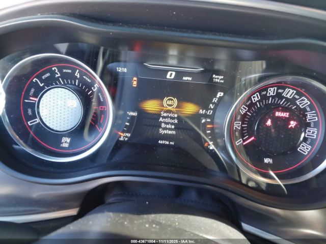 Dodge Challenger Image 16