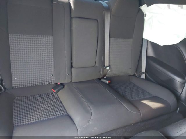 Dodge Challenger Image 14