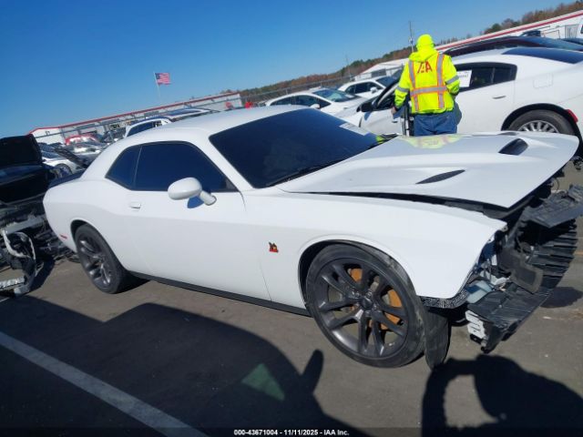 Dodge Challenger Image 7
