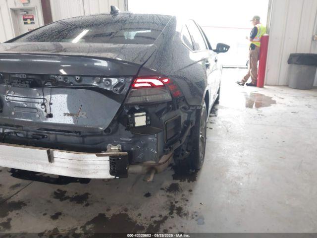 Honda Accord Ex Image 16
