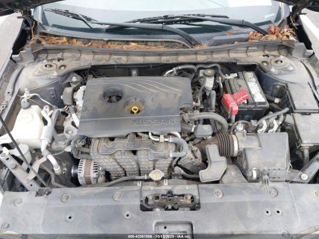 Nissan Altima 2.5 S Image 10