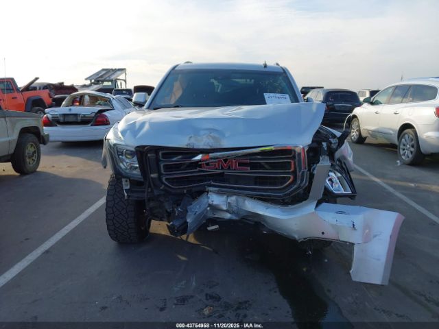 GMC Yukon Slt Image 11