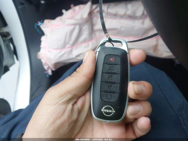 Nissan Sentra S Image 12