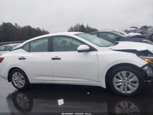 Nissan Sentra S Image 14