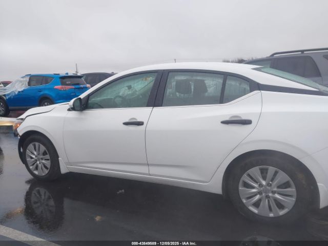 Nissan Sentra S Image 3