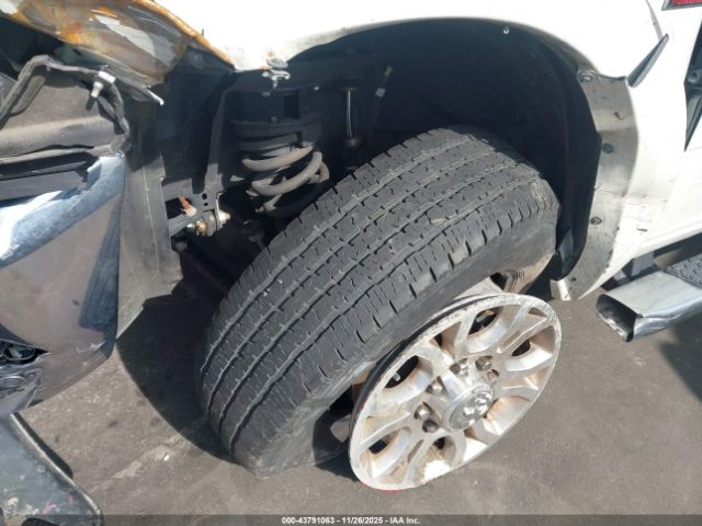 Ram 2500 Laramie Image 3