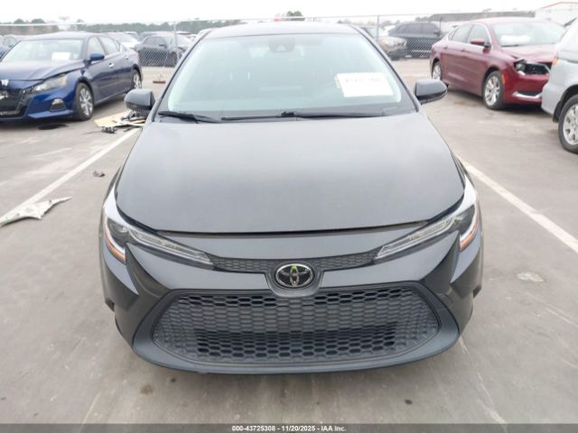 Toyota Corolla Le Image 13