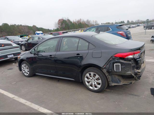 Toyota Corolla Le Image 4