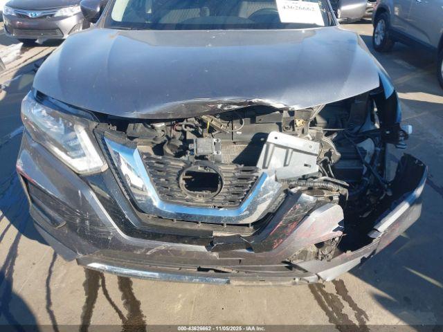 Nissan Rogue S Fwd Image 9