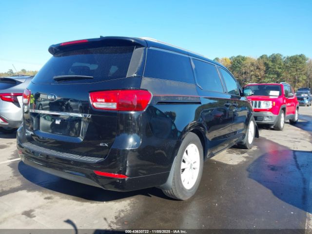 Kia Sedona Ex Image 5