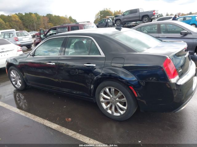 Chrysler 300c Awd Image 16