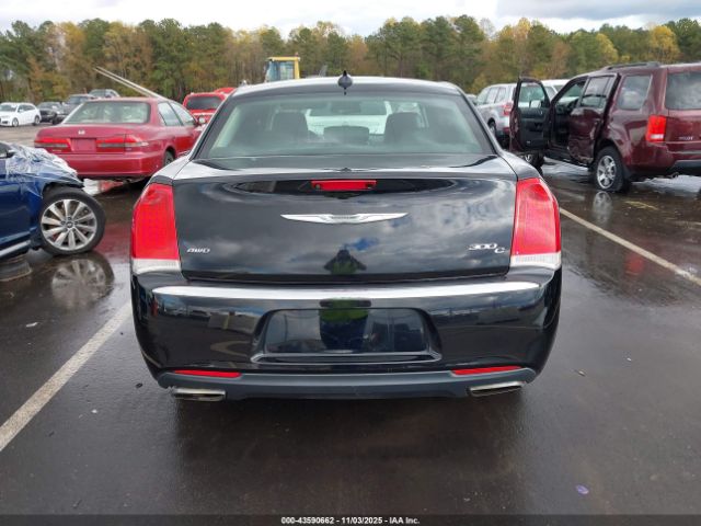 Chrysler 300c Awd Image 20