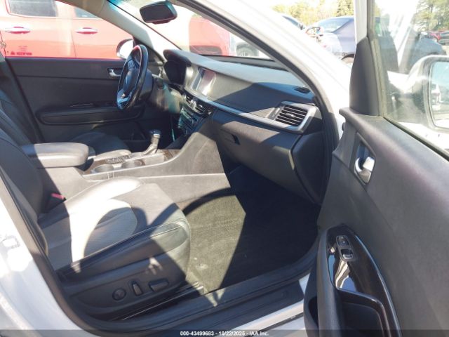 Kia Optima Ex Premium Image 8