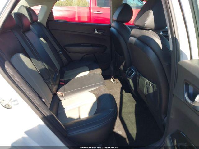 Kia Optima Ex Premium Image 12