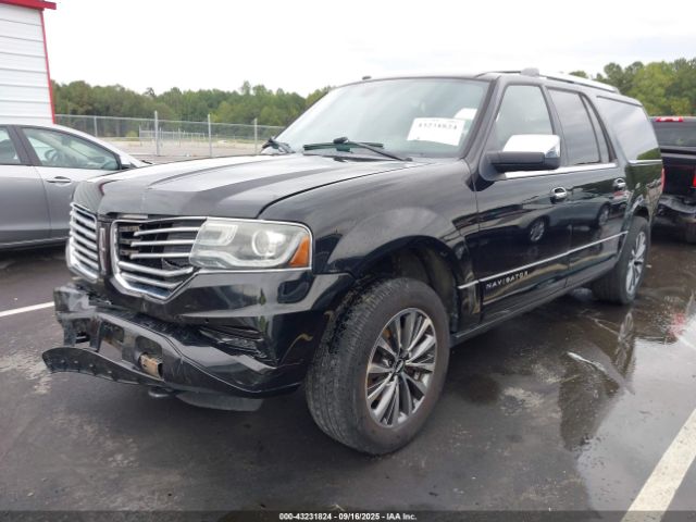 Lincoln Navigator Select Image 3