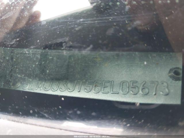 Lincoln Navigator Select Image 2