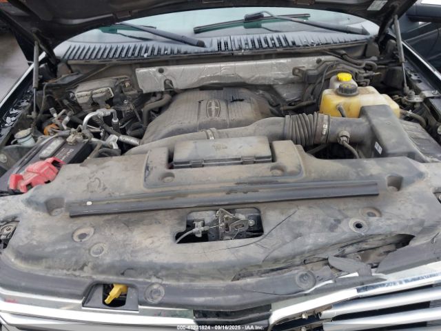 Lincoln Navigator Select Image 9