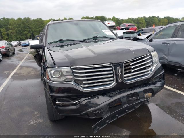 Lincoln Navigator Select Image 12