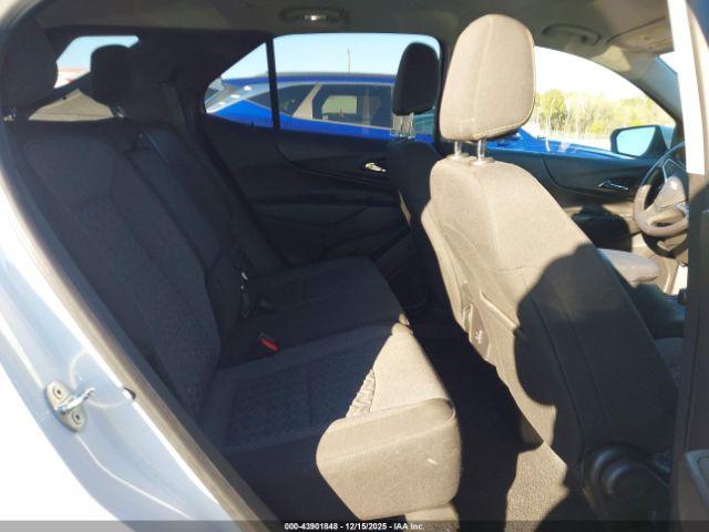 Chevrolet Equinox Awd Lt Image 3