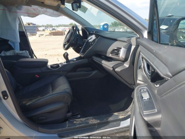 Subaru Outback Limited Image 13