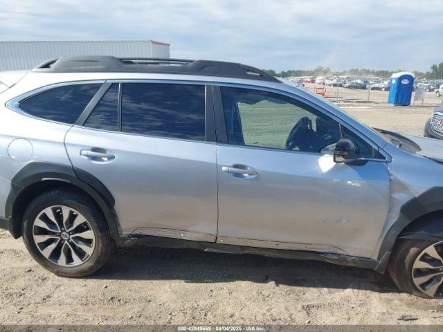 Subaru Outback Limited Image 5