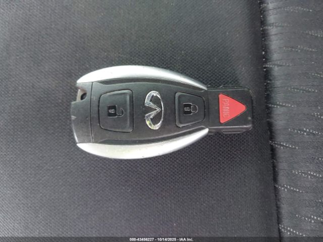 INFINITI Qx Image 16